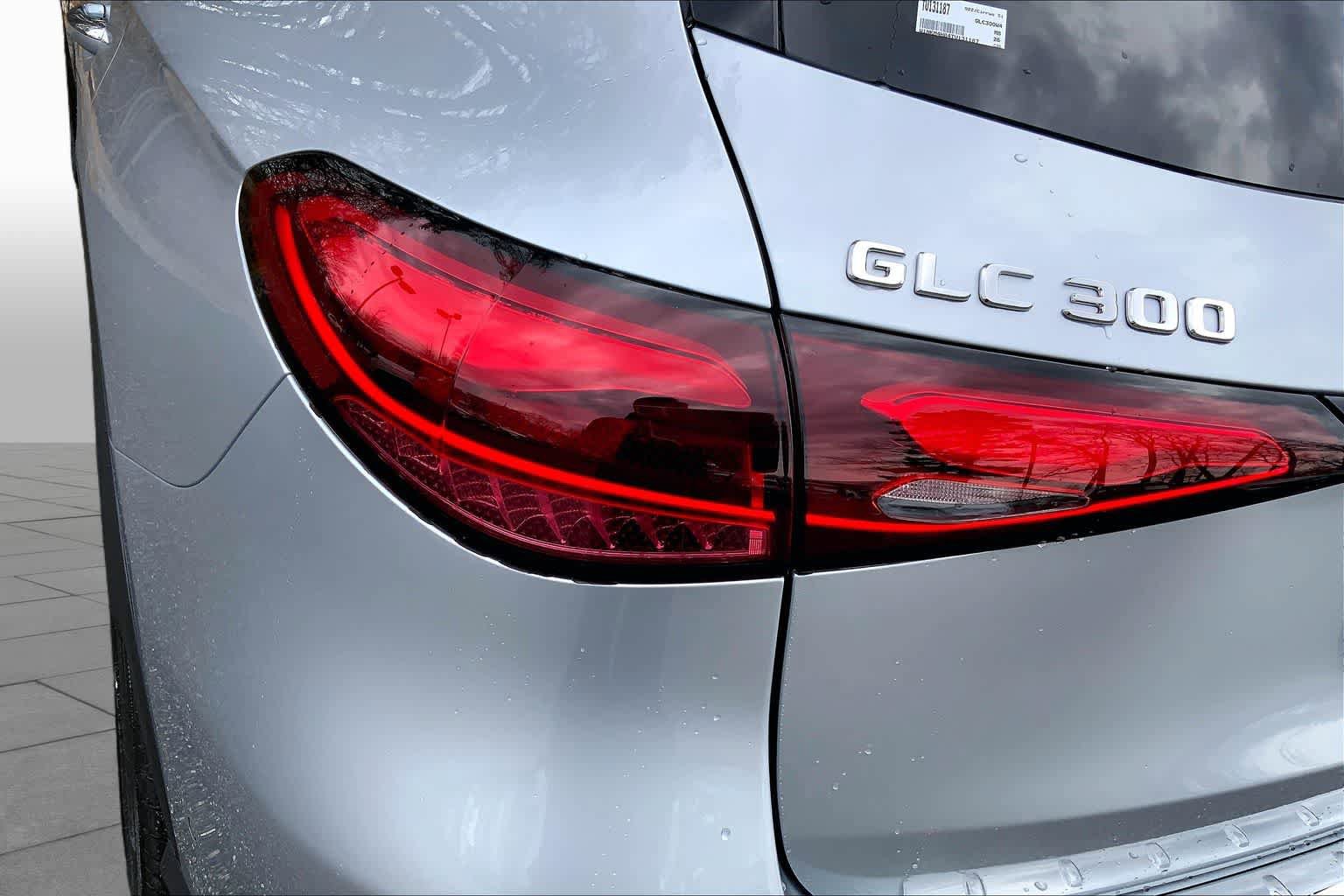 New 2026 Cirrus Silver Metallic Mercedes-Benz GLC 300 image 18