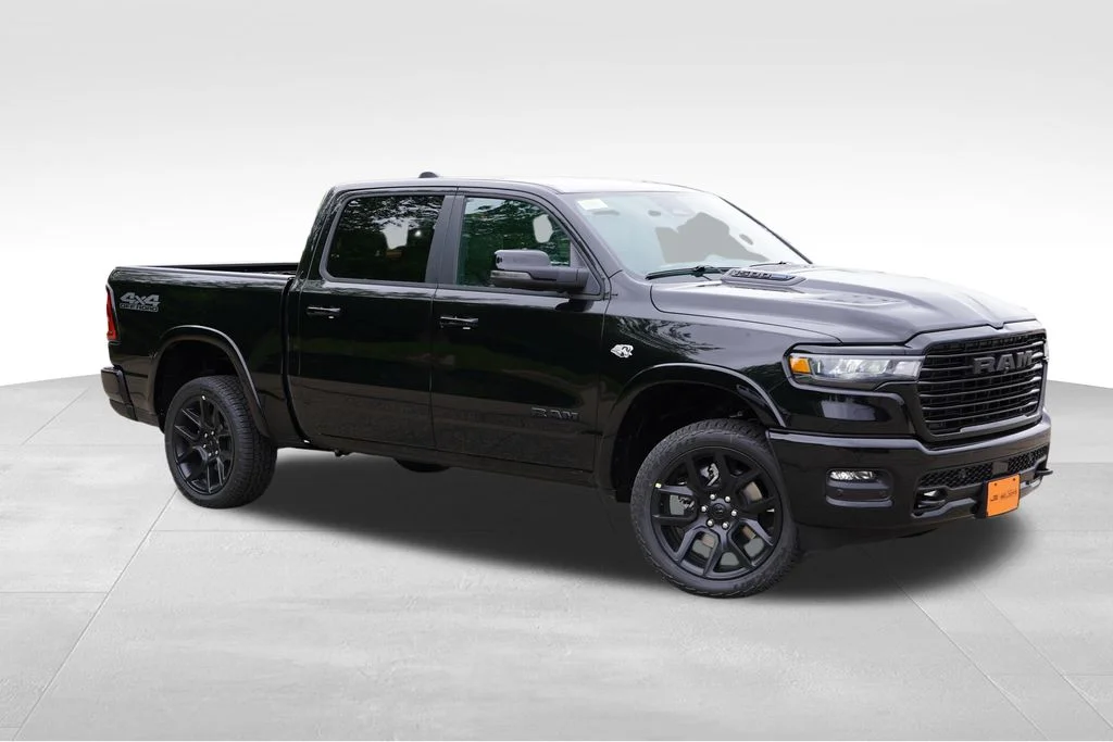 2026 RAM 1500 Laramie 4x4 Crew Cab 5'7's photo