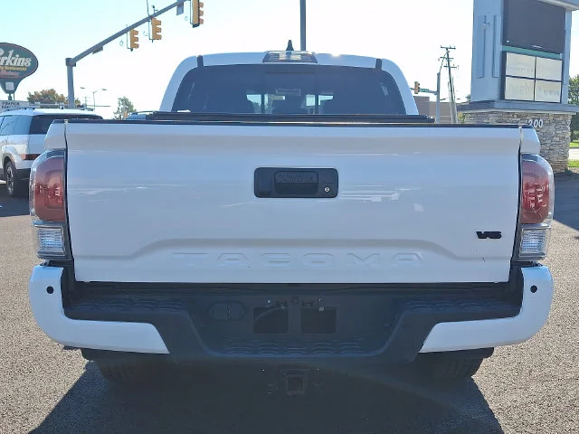 Used 2021 White Toyota TRD Off-Road image 5