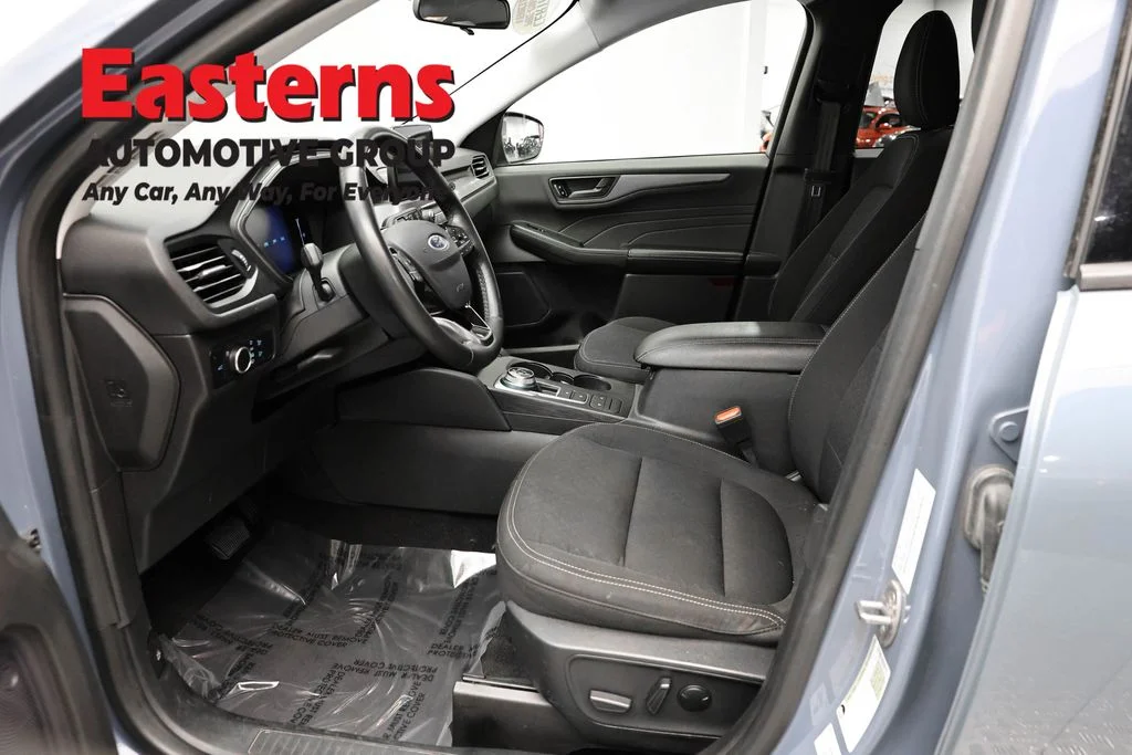 Used 2024 Blue Ford Active image 13