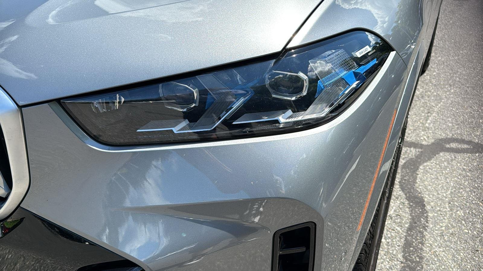 Used 2024 Skyscraper Grey Metallic BMW xDrive50e image 7