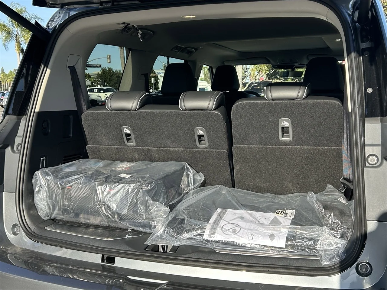 2026 INFINITI QX80 Luxe - Photo 13