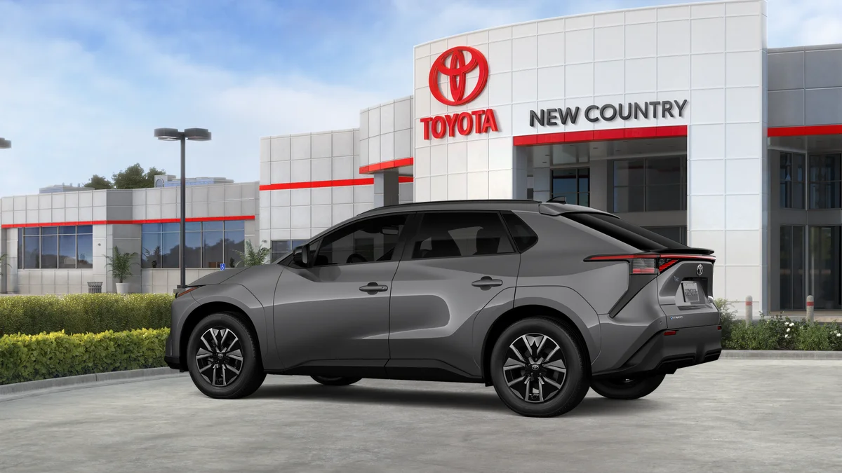 New 2026 Heavy Metal Toyota XLE image 5