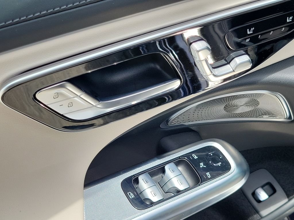New 2026 Nautical Blue Metallic Mercedes-Benz E 350 image 19