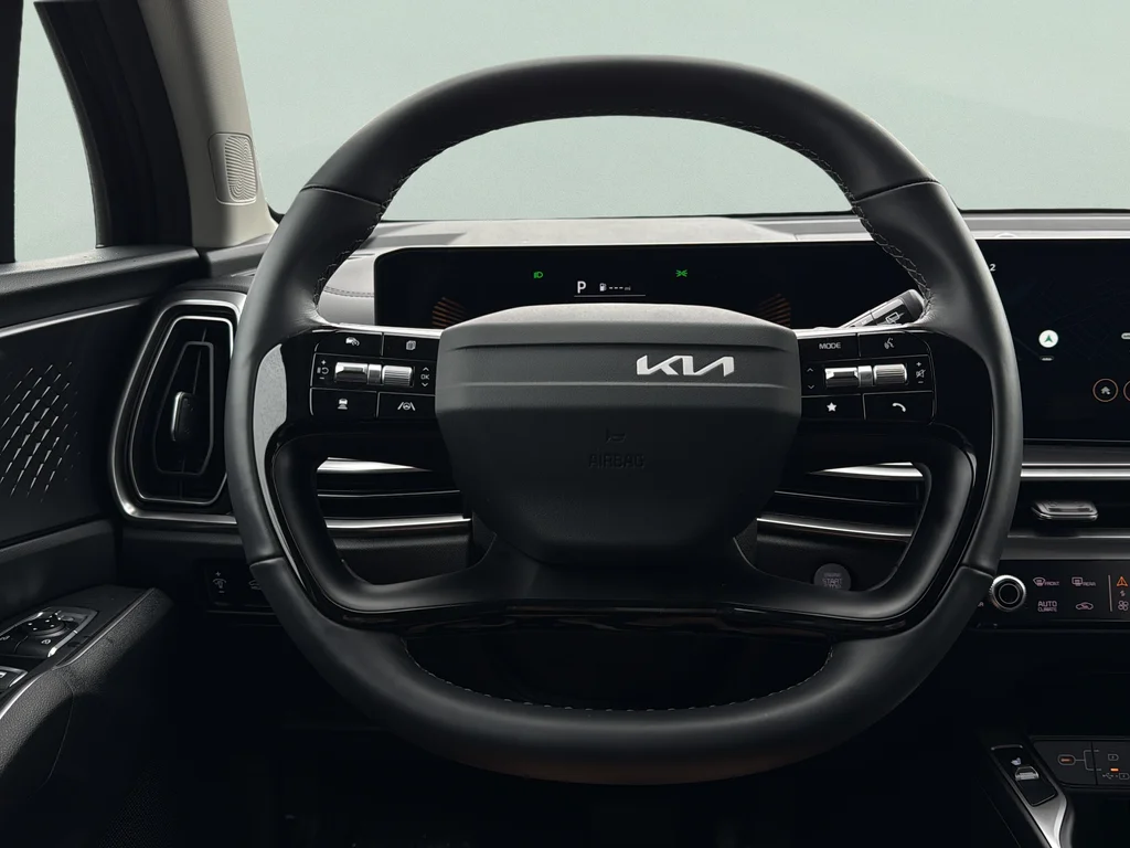 Used 2026 Ebony Black Kia EX image 29