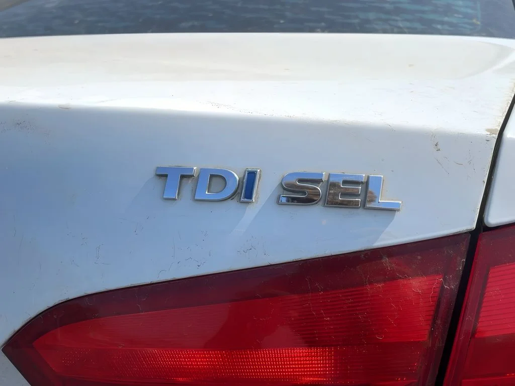 2014 Volkswagen Passat SEL Premium - Photo 31