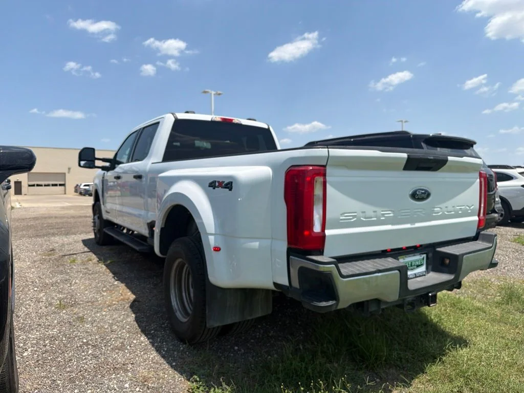 Used 2025 White Ford XLT image 11