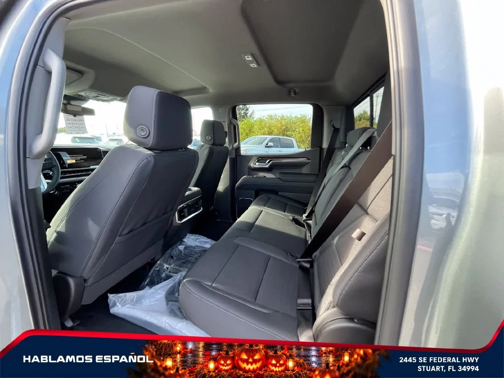 New 2026 Sterling Metallic GMC Elevation image 12