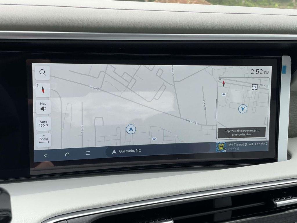 New 2026 Red Hyundai SEL Premium 7P image 27