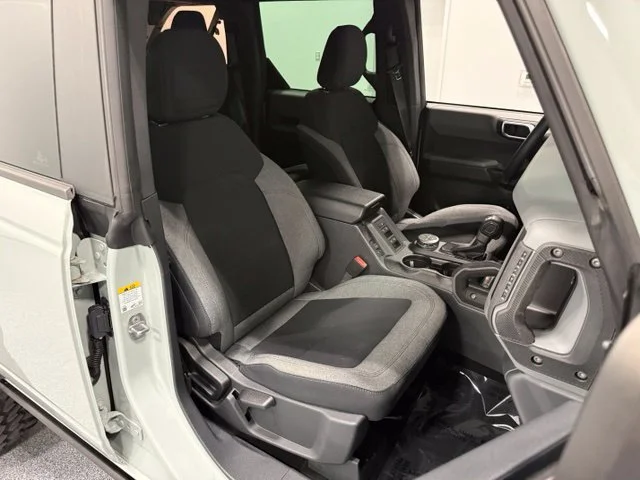 Used 2022 Green Ford Base image 31