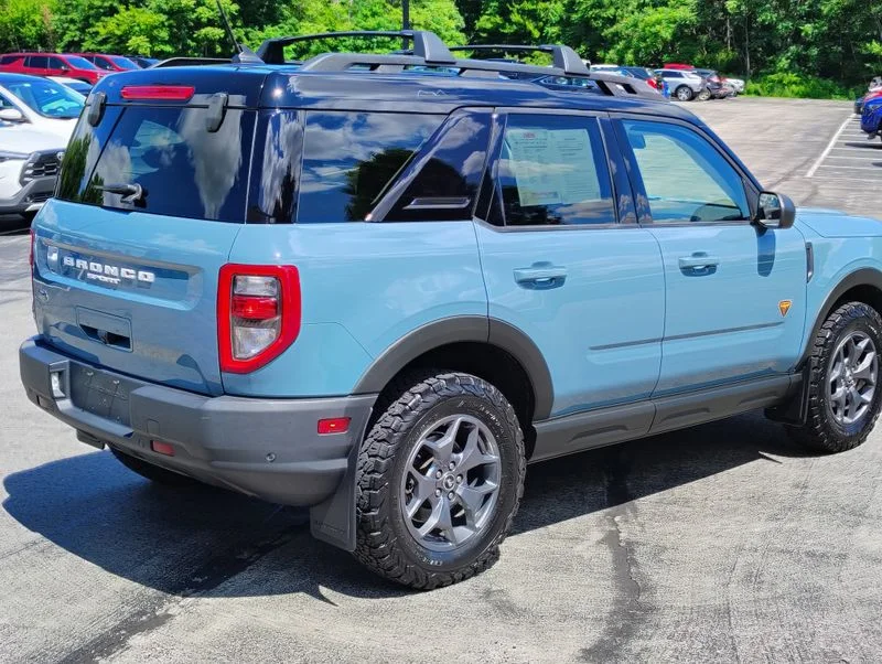 Used 2021  Ford Badlands image 9