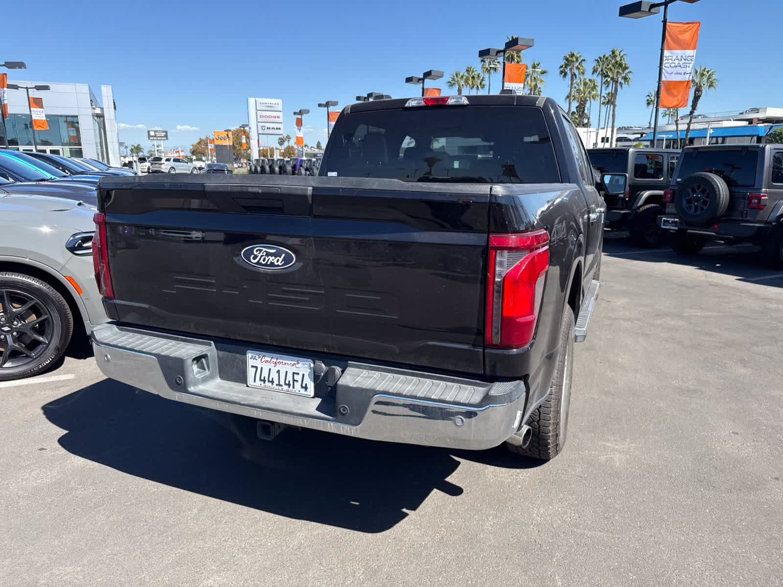 Used 2025 Agate Black Metallic Ford XLT image 10