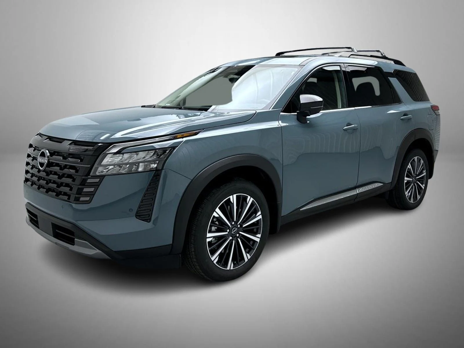 2026 Nissan Pathfinder Platinum 4WD's photo