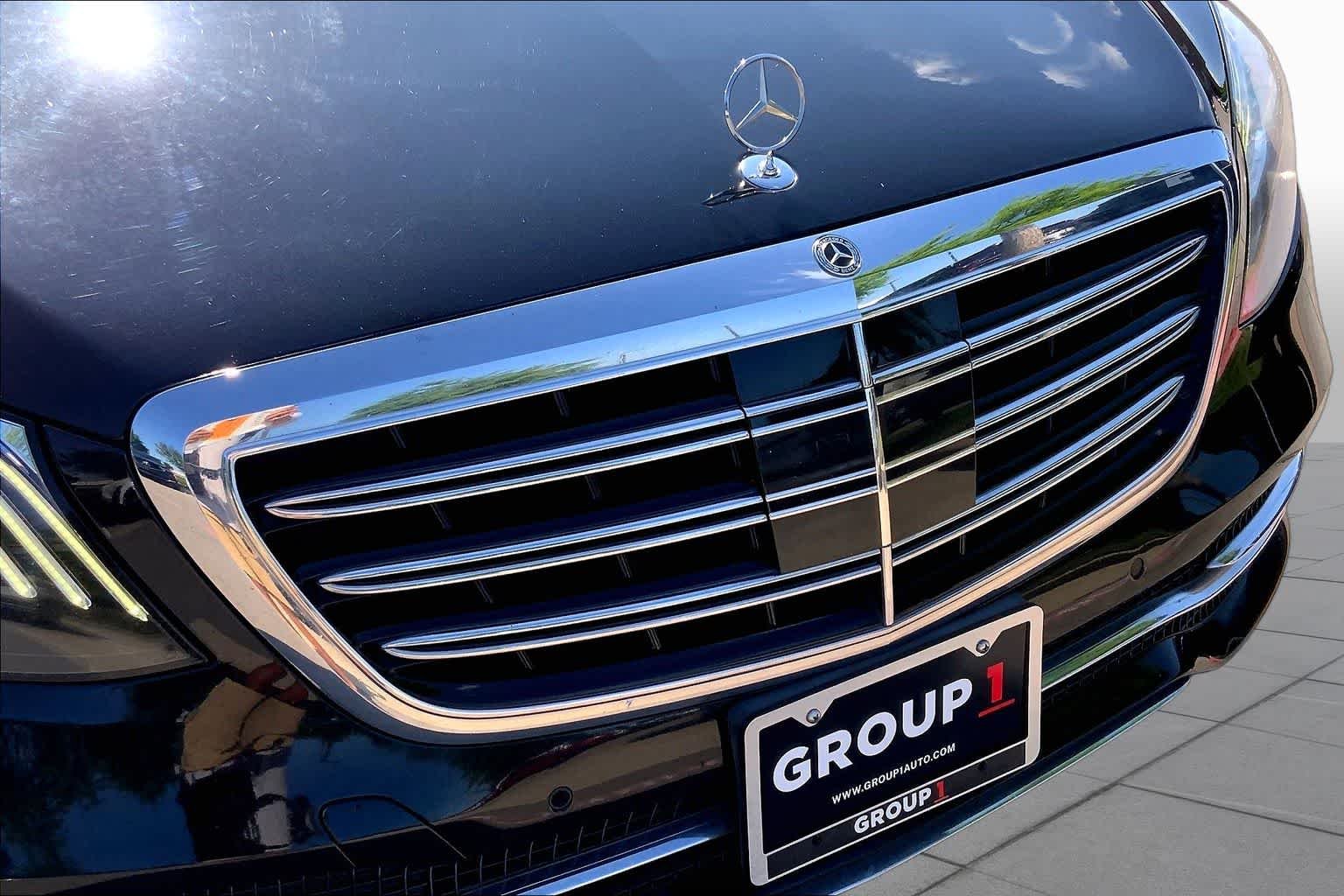 Used 2019 Obsidian Black Metallic Mercedes-Benz S 560 image 30
