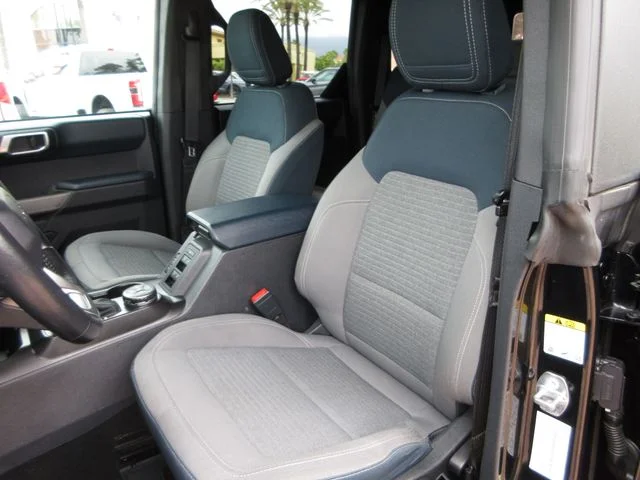 2022 Ford Bronco 4-Door Outer Banks - Photo 10