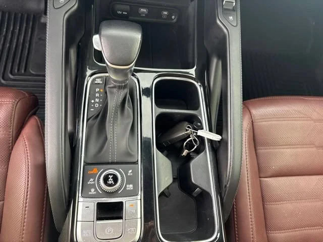Used 2024 Gray Kia SX Prestige image 21