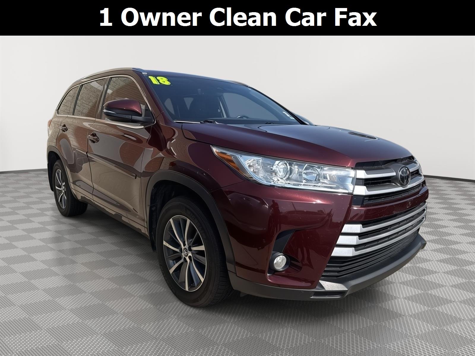 Certified Used 2018 Ooh La La Rouge Mica Toyota XLE image 1