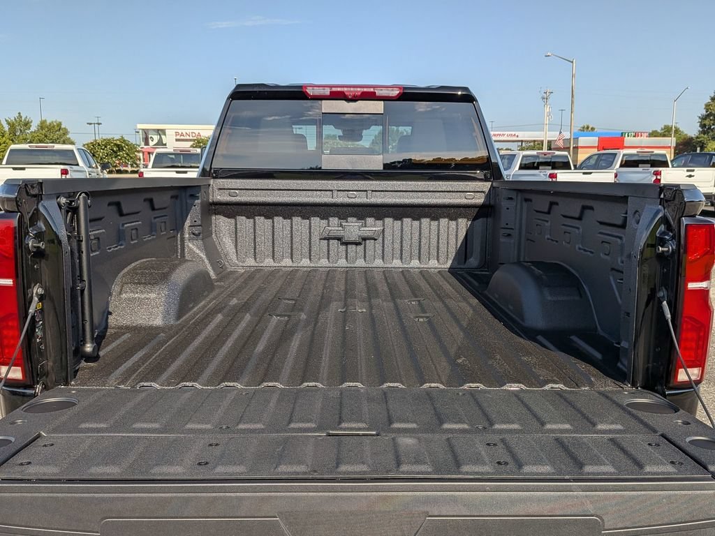 New 2026 Black Chevrolet ZR2 image 31