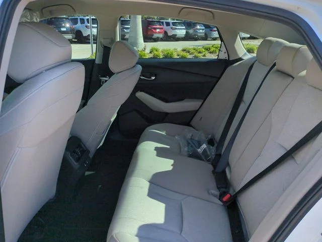 New 2026 Platinum White Pearl Honda LX image 12