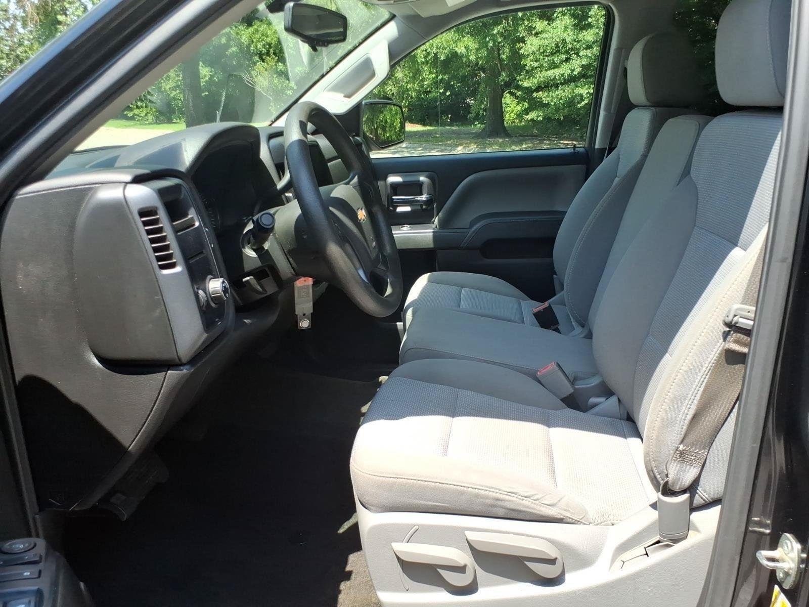 Used 2015 Black Chevrolet LS image 17