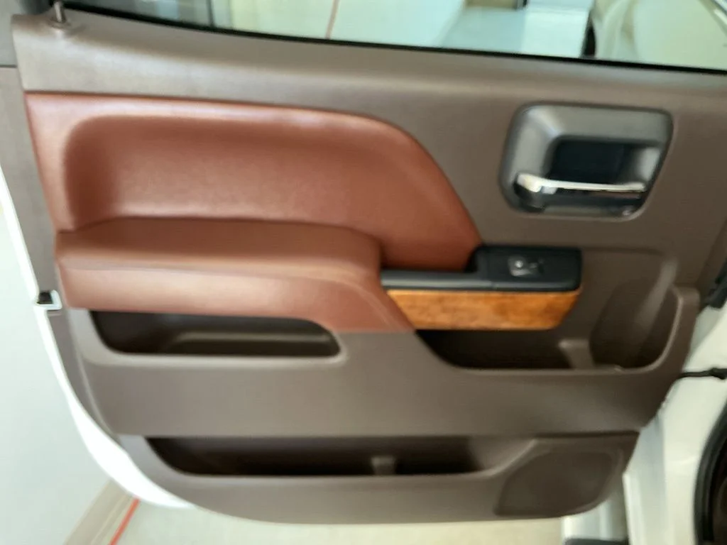 Used 2017 Pearl Chevrolet High Country image 23