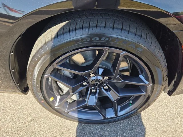 New 2026 Diamond Black Crystal Pearlcoat Dodge Scat Pack image 17