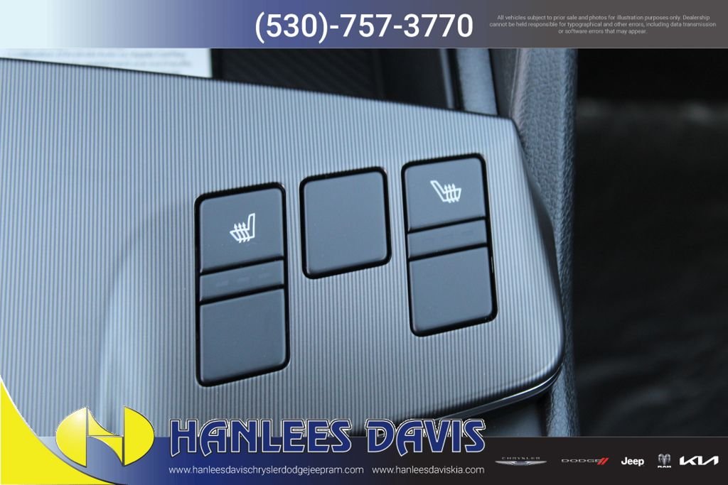 New 2026 Gravity Gray Kia EX image 24