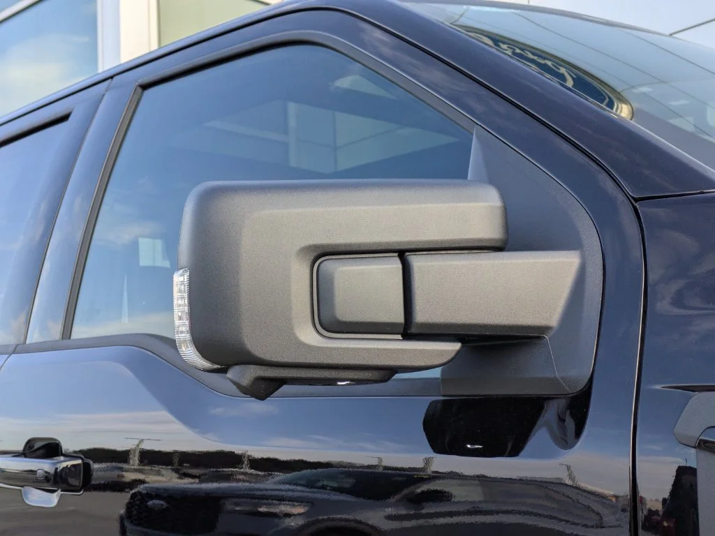 New 2026 Agate Black Metallic Ford XLT image 12