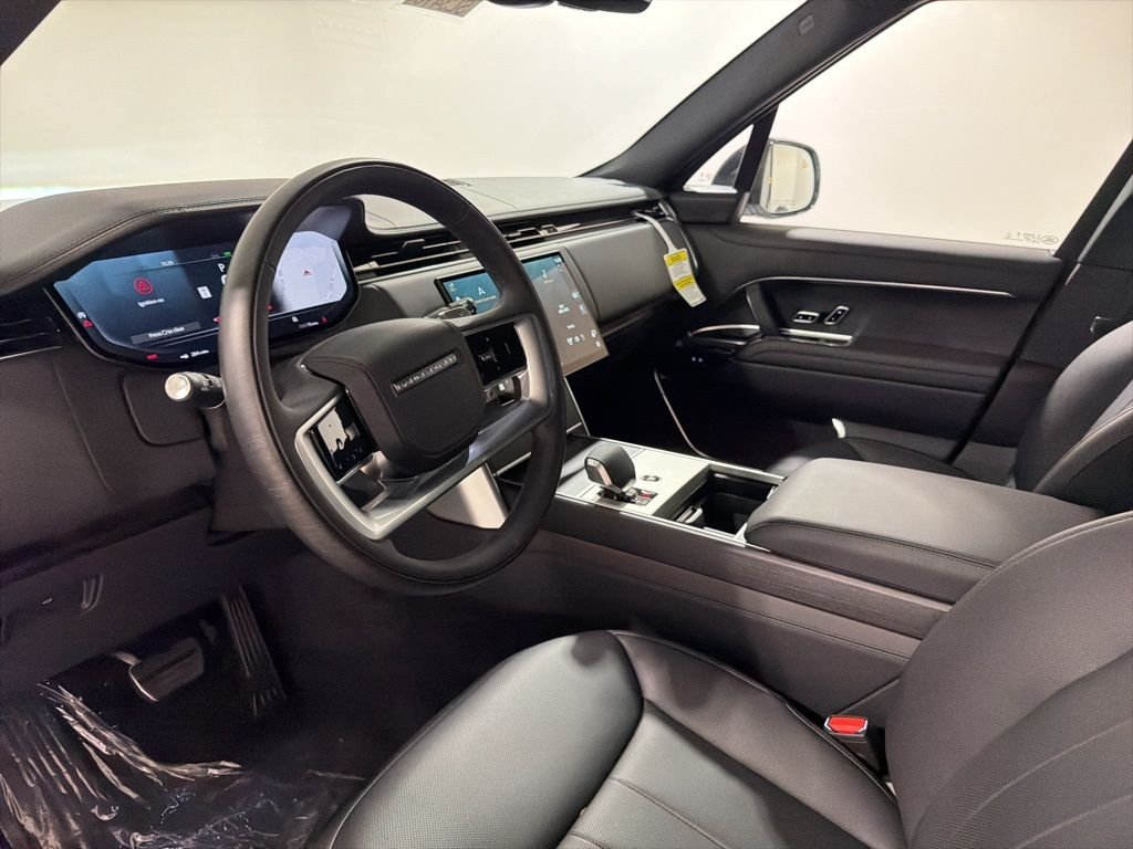 New 2026 Ostuni Pearl White Land Rover SE image 10