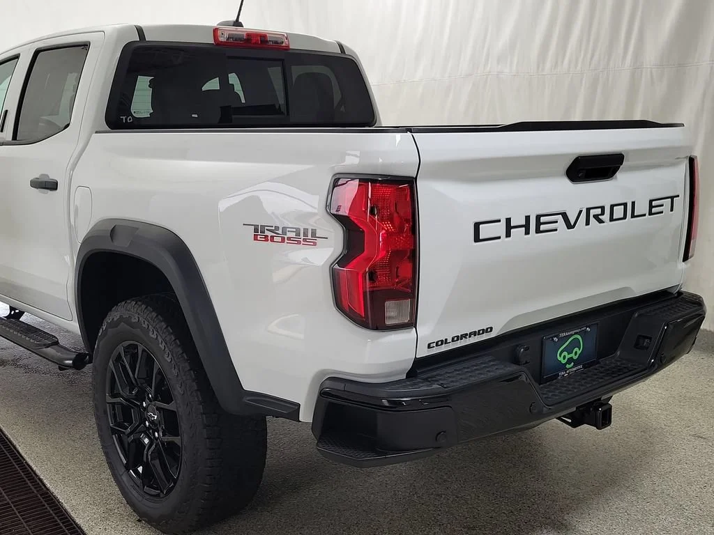 2024 Chevrolet Colorado Trail Boss - Photo 7