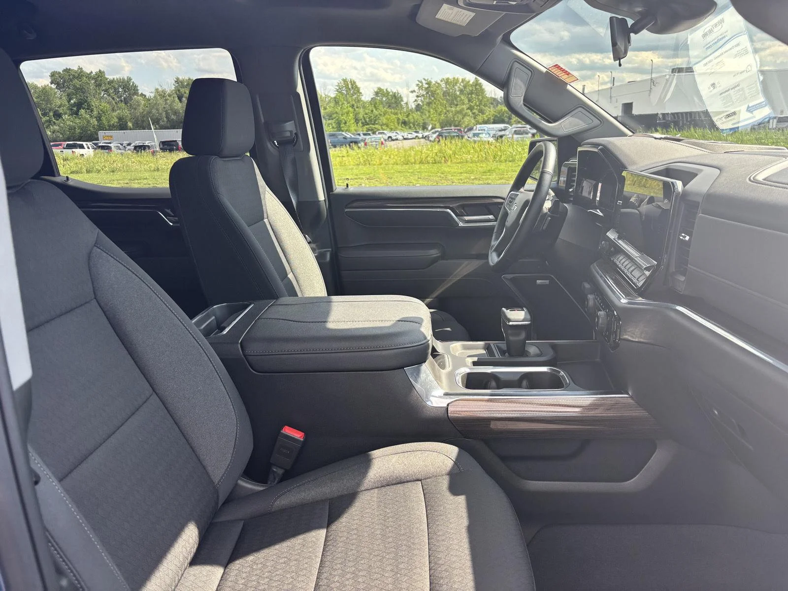 Used 2024 Lakeshore Blue Metallic Chevrolet RST image 36