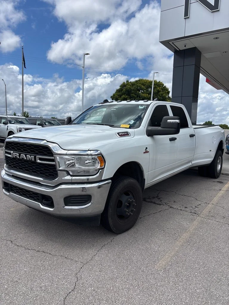 2024 RAM 3500 Tradesman 4X4 Crew Cab LWB's photo