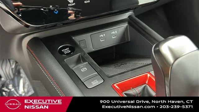Used 2025 Black Nissan SR image 18