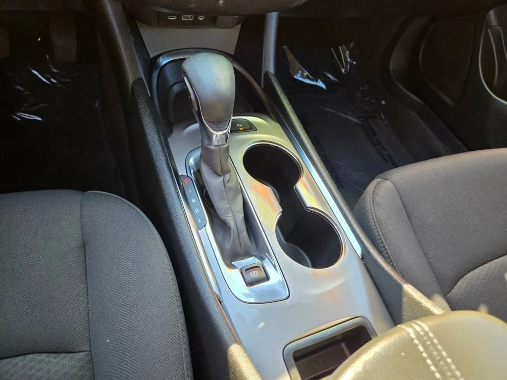 Used 2024 Sterling Gray Metallic Chevrolet 1LT image 22