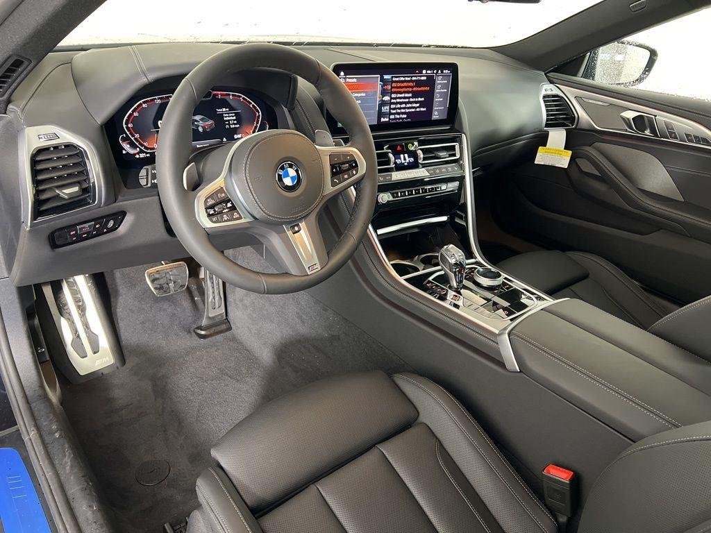 2026 BMW 8 Series 840i - Photo 7