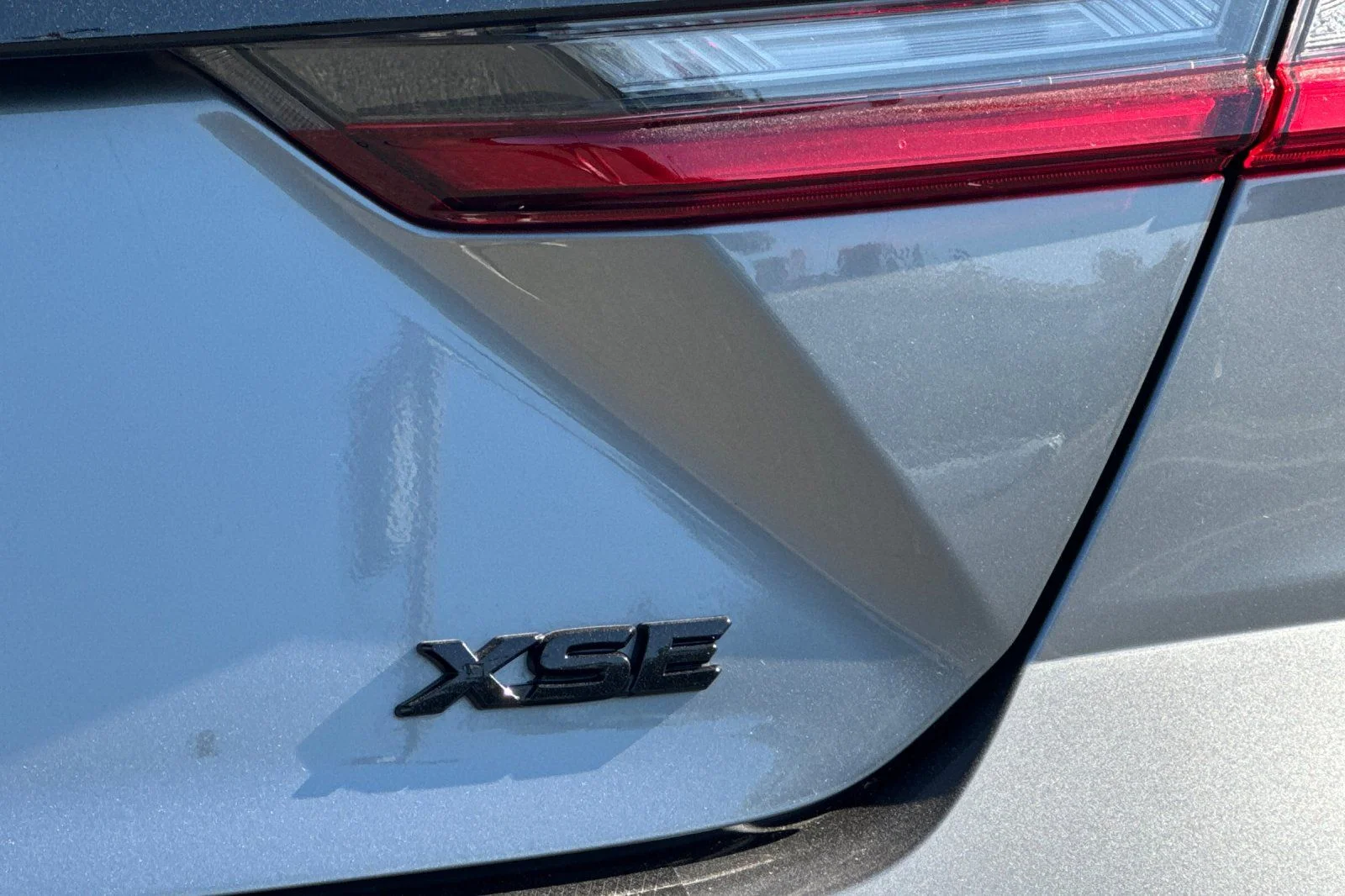Used 2025 Metal Toyota XSE image 30