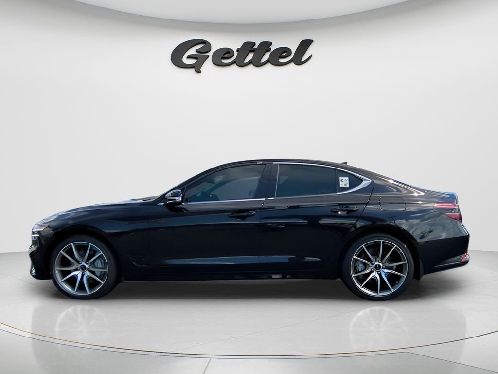 2026 GENESIS G70 Standard - Photo 8