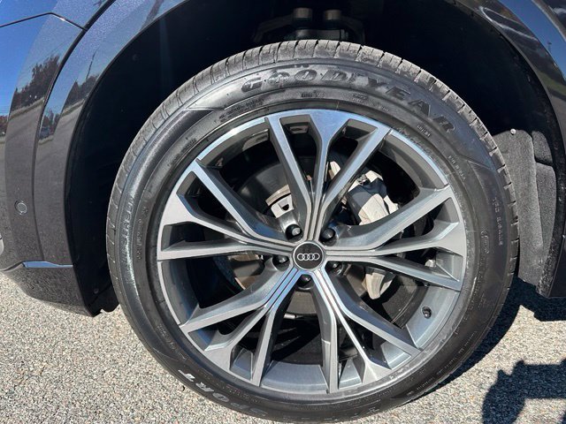 Used 2021 Black Audi 55 Premium image 9