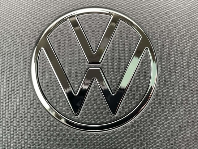 New 2026 White Volkswagen 2.0T SEL Premium R-Line image 22