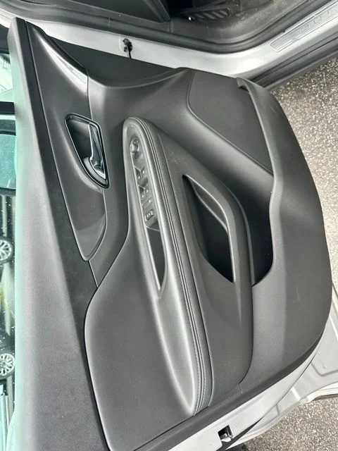 Used 2022 Silver Buick Preferred image 27