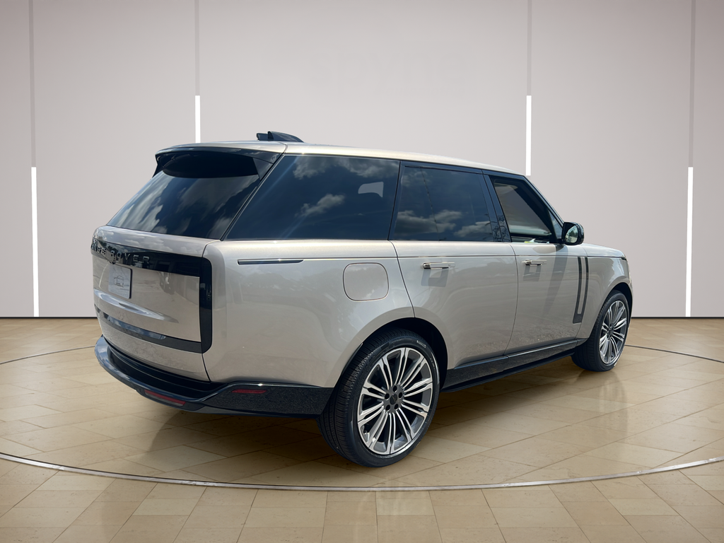 New 2026 Gold Land Rover SE image 7