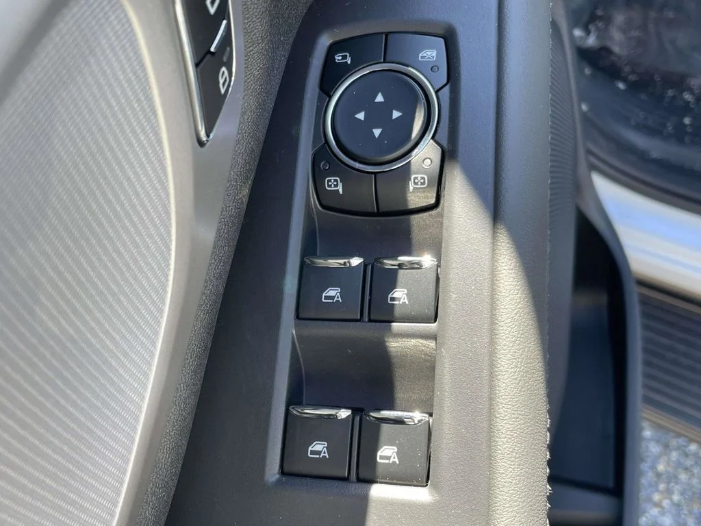 New 2026 Silver Ford Active image 16
