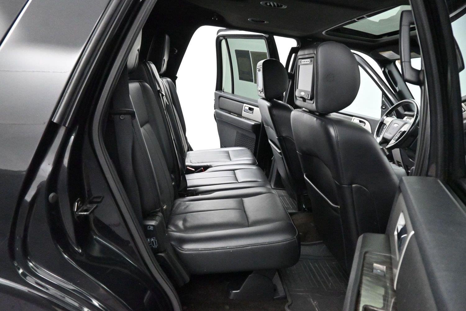 Used 2015 Tuxedo Black Metallic Ford Limited image 38