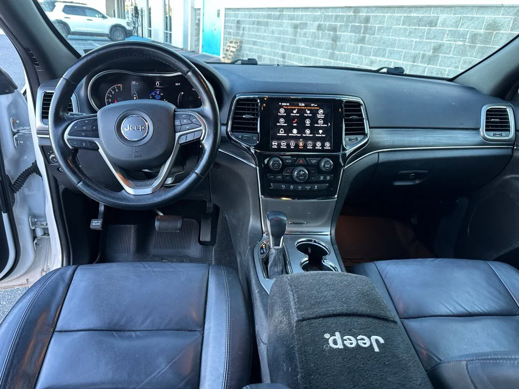 Used 2021 White Jeep Limited image 16