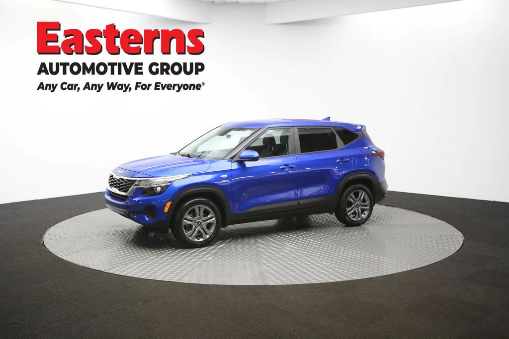 Used 2022 Blue Kia LX image 56