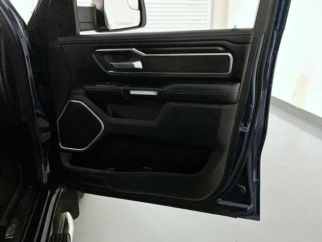 Used 2022 Blue Ram Laramie image 16