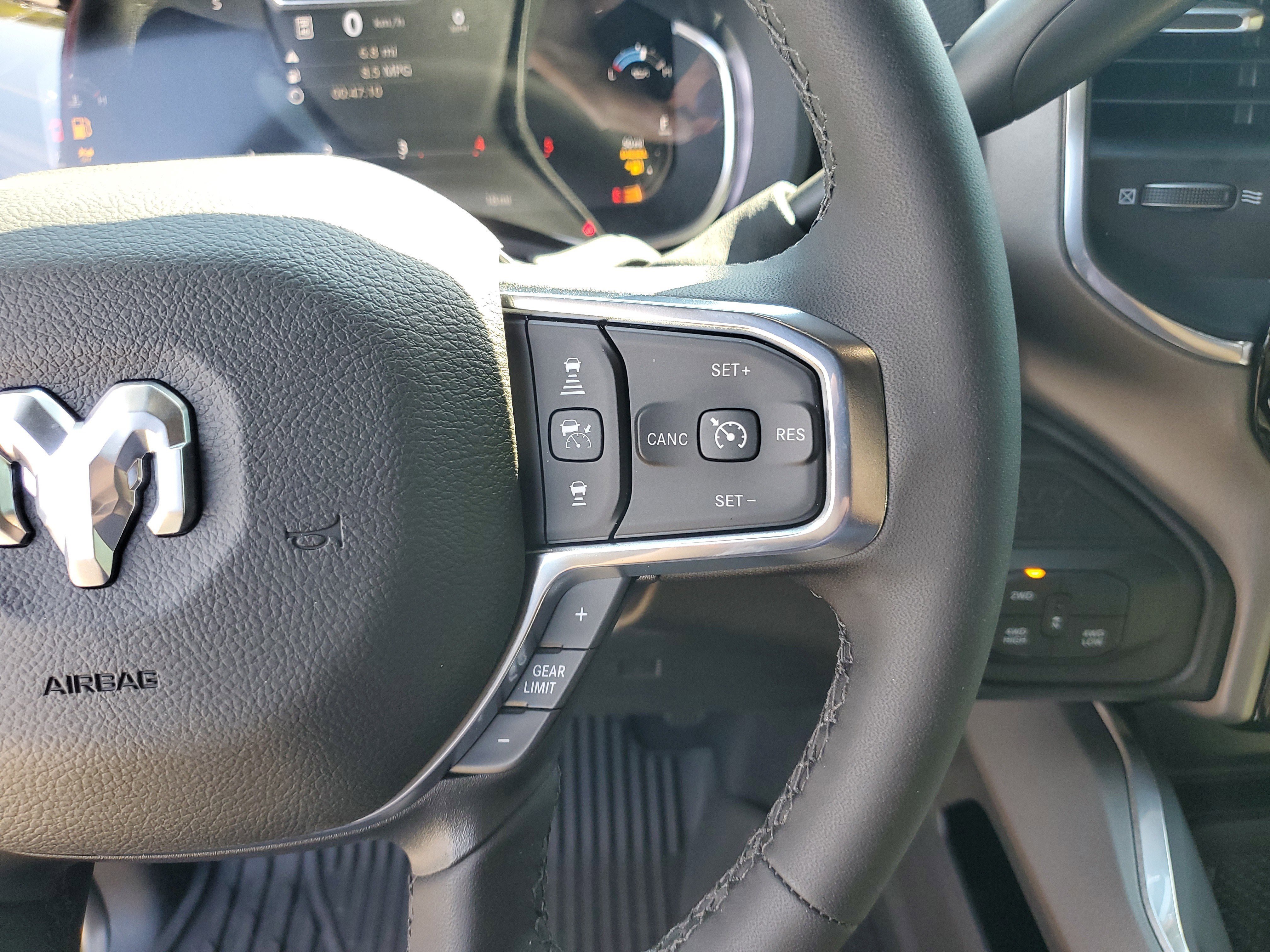 2026 RAM 2500 Laramie - Photo 15