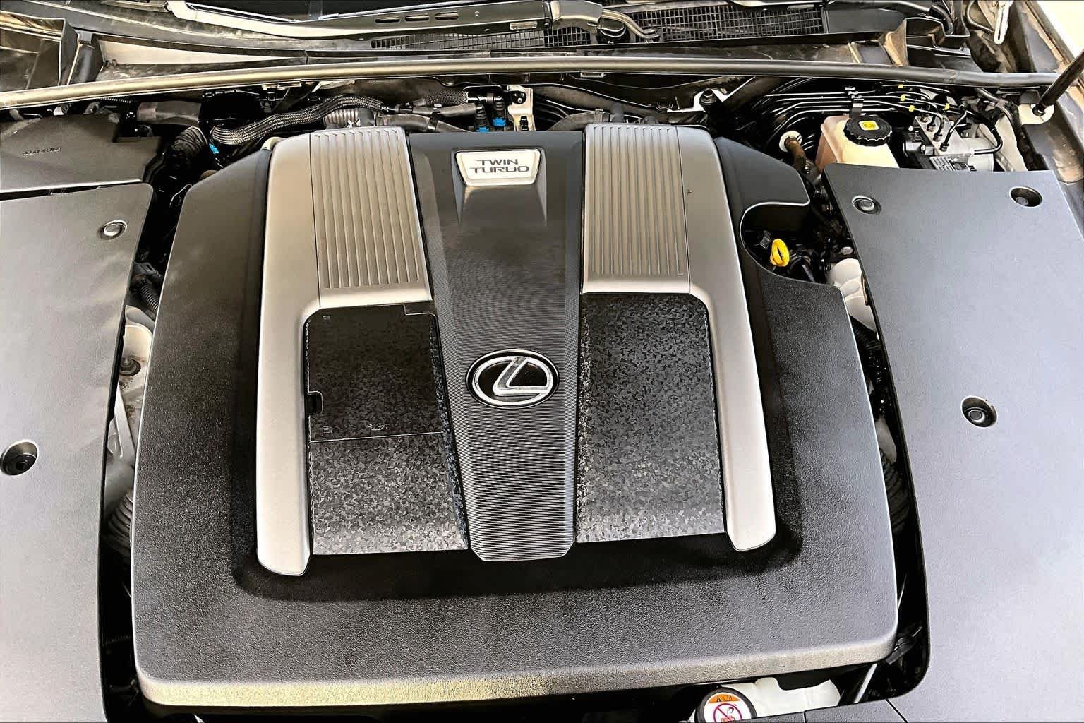 Used 2020 Eminent White Pearl Lexus  image 32