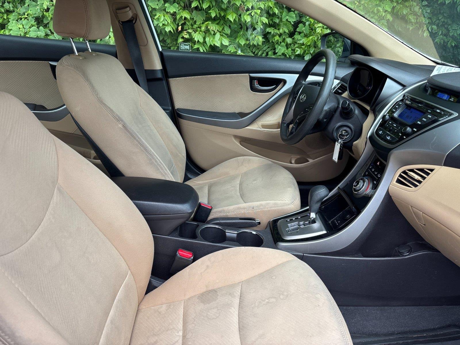 Used 2013 Shimmering White Hyundai GLS PZEV image 37