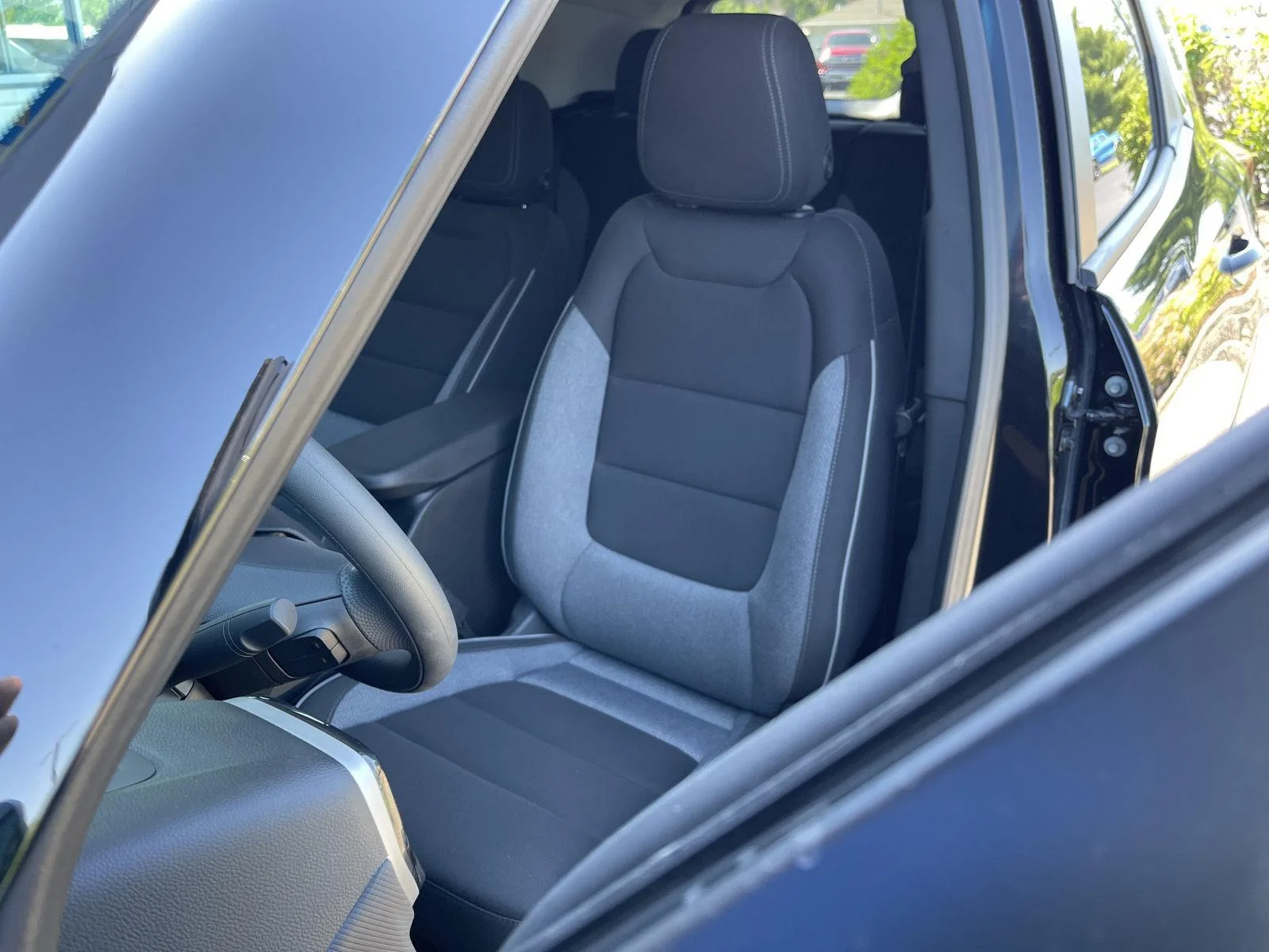 Used 2026 Mosaic Black Metallic Chevrolet LT image 13